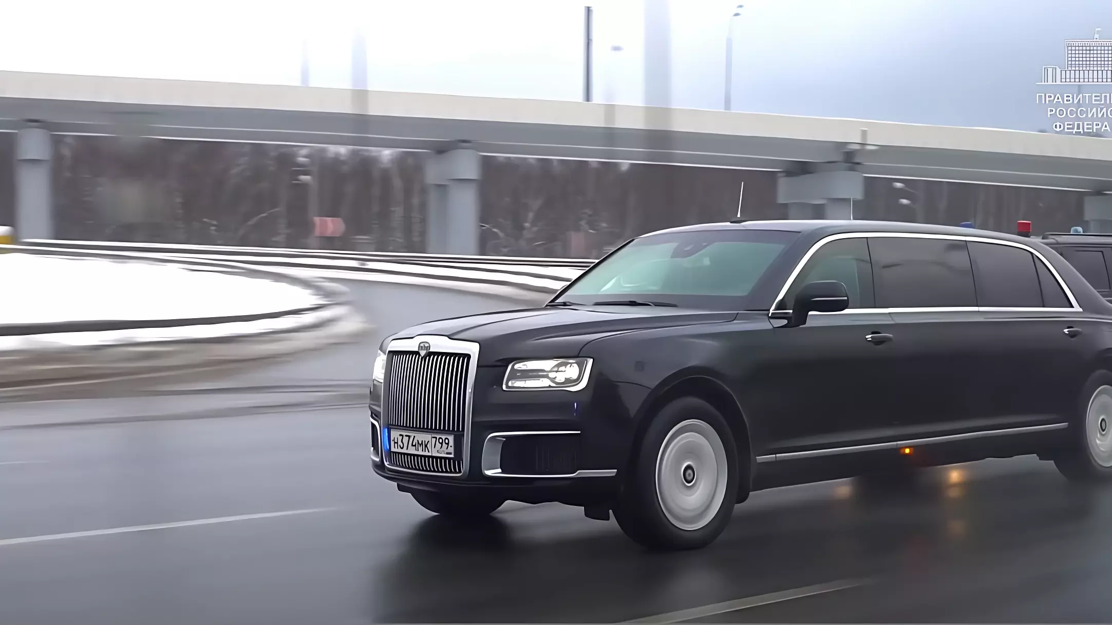 В Сеть слили кадры нового автомобиля Путина